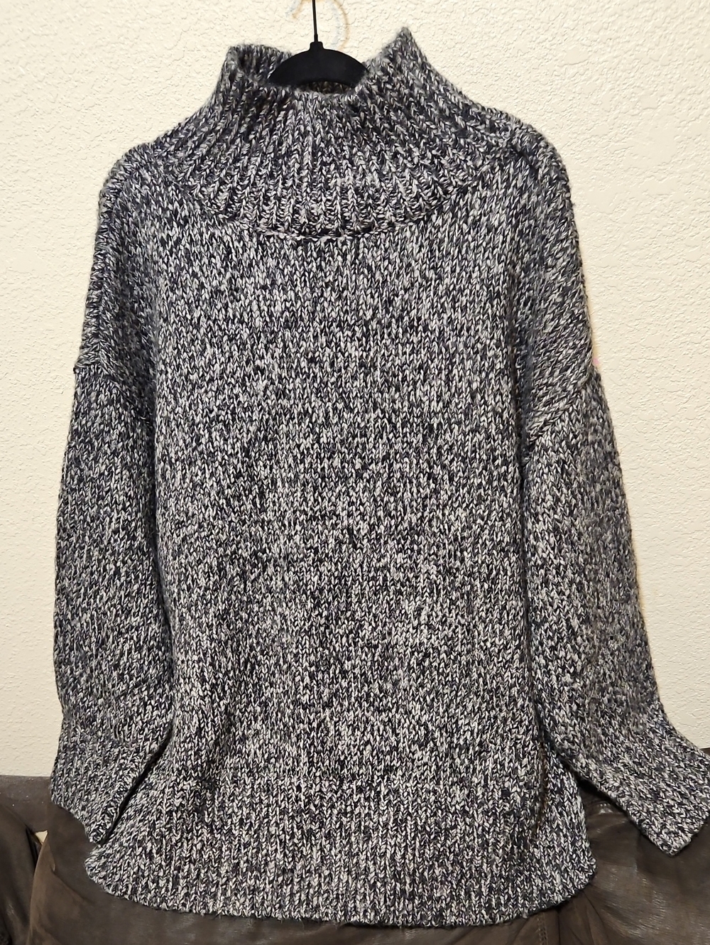 Ann Taylor Wool Blend Black & Grey Marled Turtleneck Sweater
